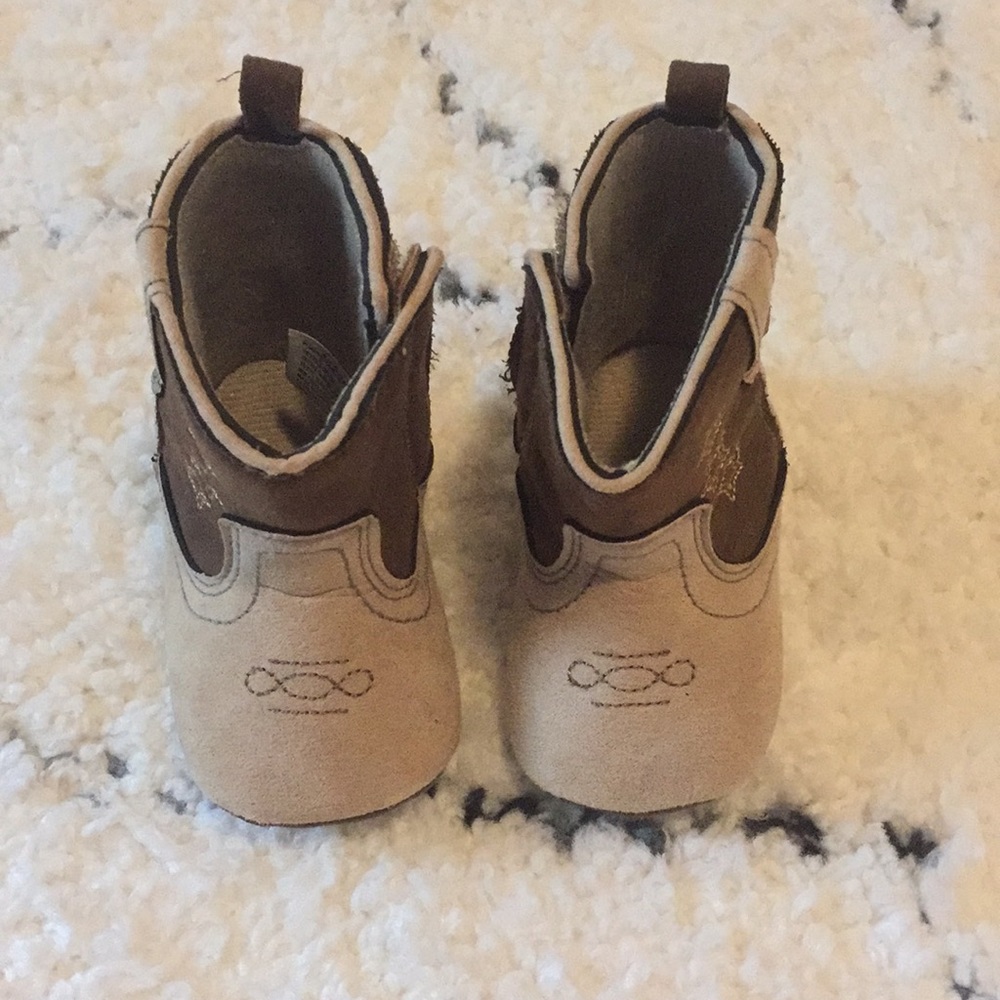 ❌SOLD❌ Baby Boy Shoe Bundle - Picture 7 of 8